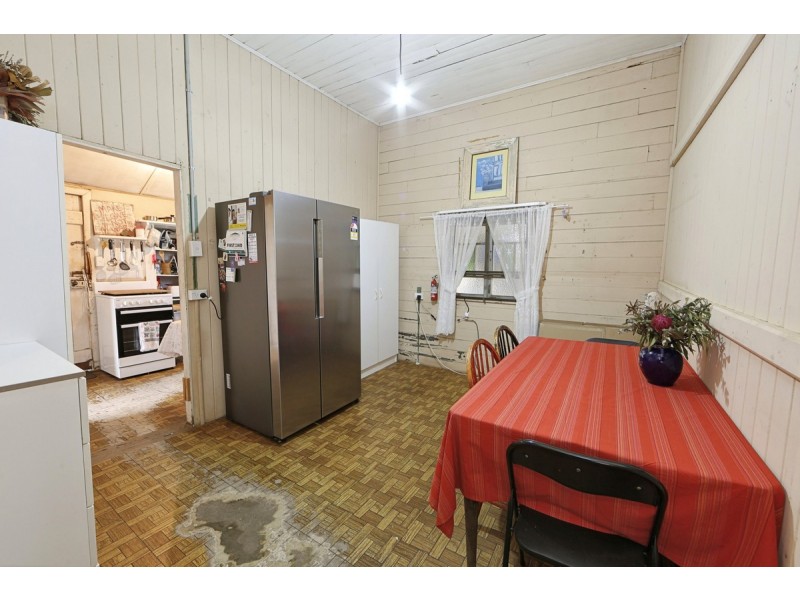 8 McCormack Street, Millbank QLD 4670