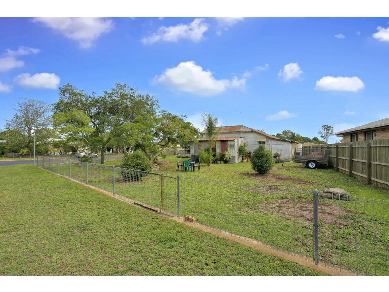 8 McCormack Street, Millbank QLD 4670