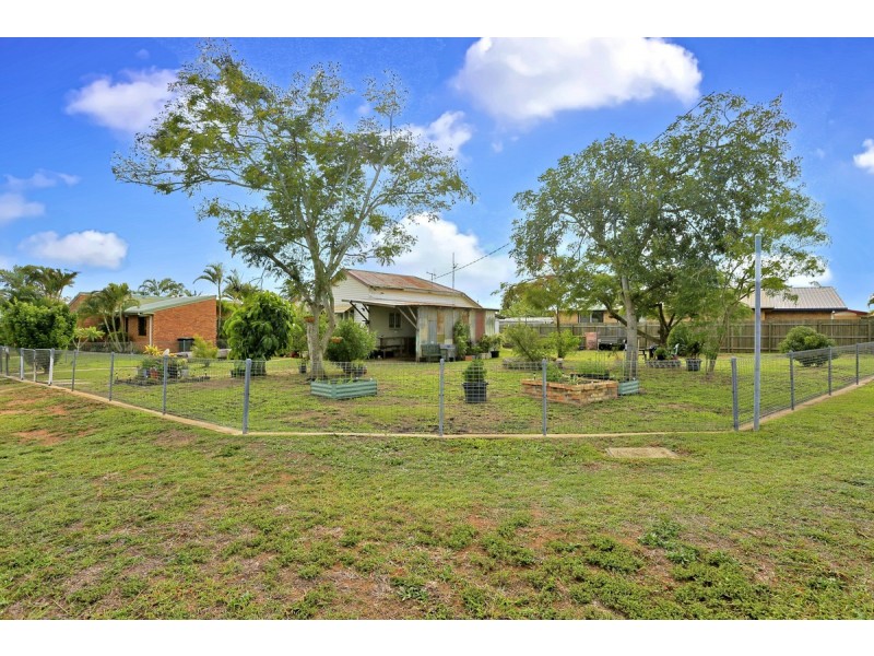 8 McCormack Street, Millbank QLD 4670