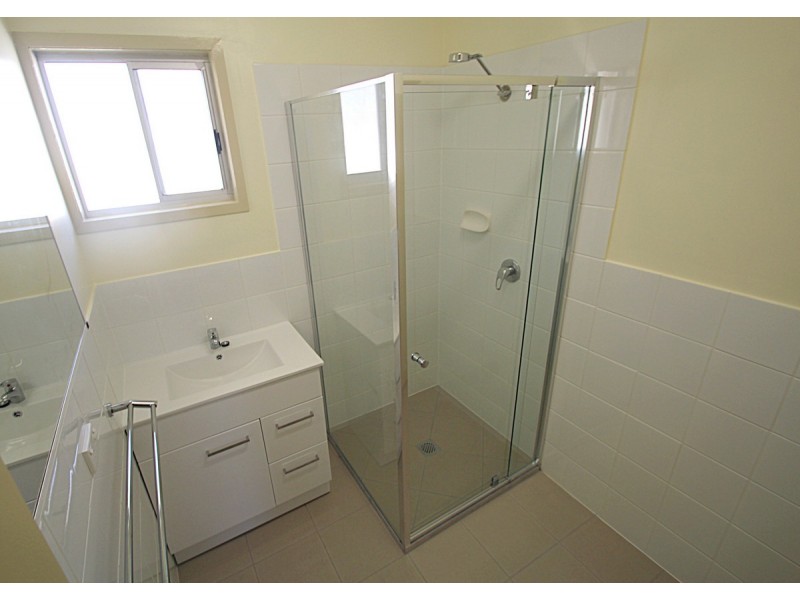 3/11 Robert Street, Bundaberg South QLD 4670