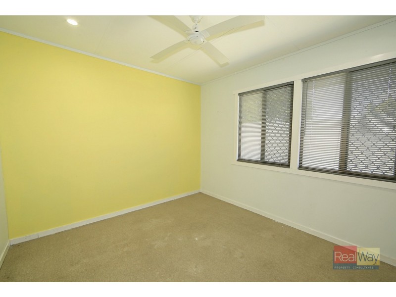 9 McCullough Street, Kepnock QLD 4670