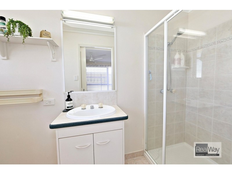 20 Westview Terrace, Avoca QLD 4670
