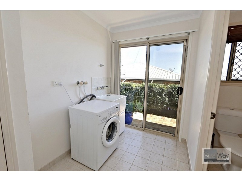 20 Westview Terrace, Avoca QLD 4670
