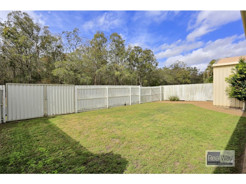 4 Banks Street, Avoca QLD 4670