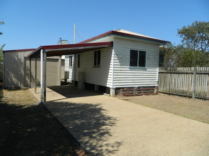 39 Sims Road, Avenell Heights QLD 4670