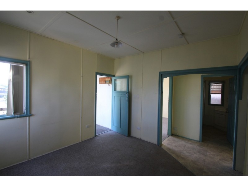 39 Sims Road, Avenell Heights QLD 4670