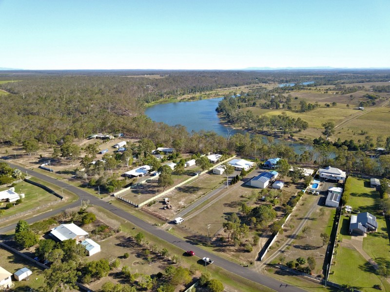 49 Park Estate Drive, Branyan QLD 4670