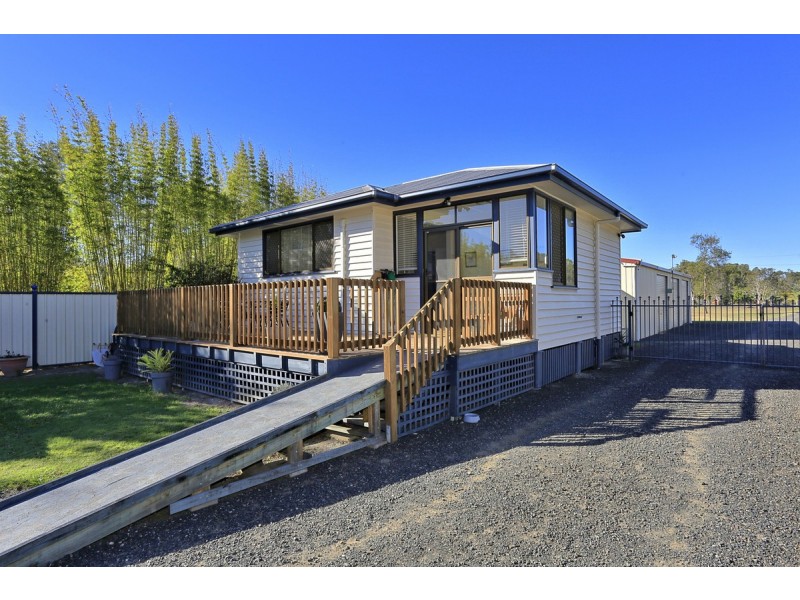 49 Park Estate Drive, Branyan QLD 4670