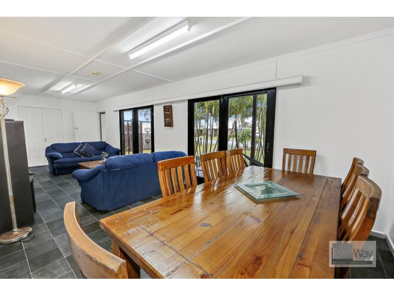 24 Jefferis Street, Bundaberg North QLD 4670
