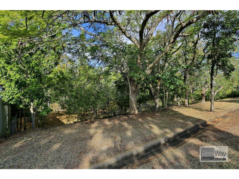 30 Dunkirk Street, Svensson Heights QLD 4670