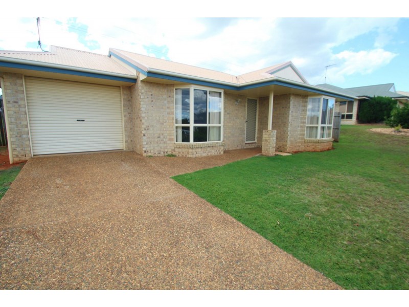 8 Waratah Drive, Avoca QLD 4670