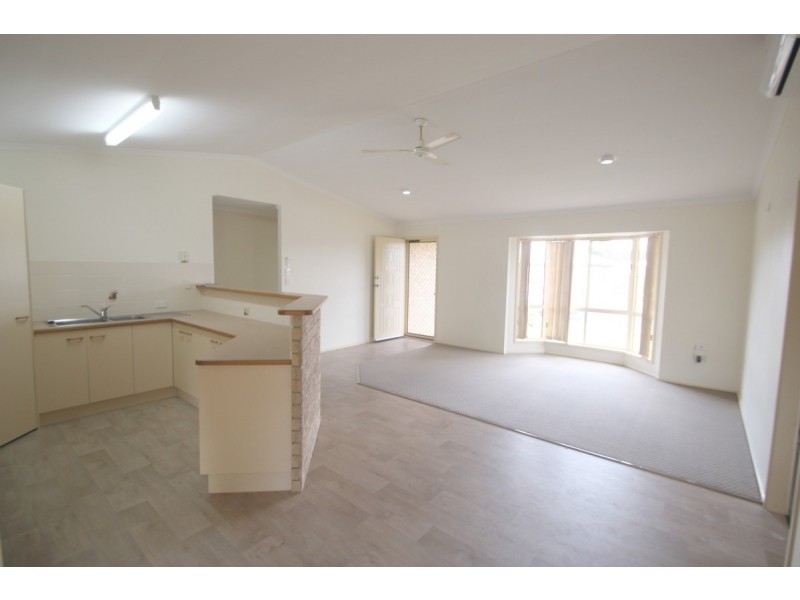 8 Waratah Drive, Avoca QLD 4670