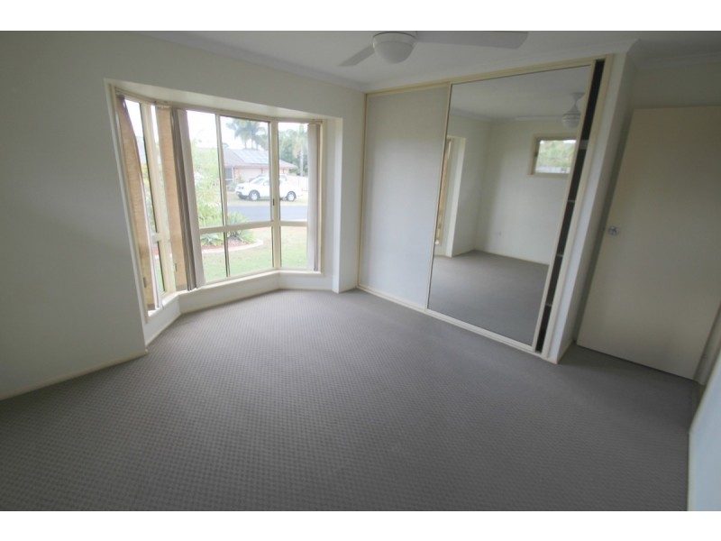 8 Waratah Drive, Avoca QLD 4670