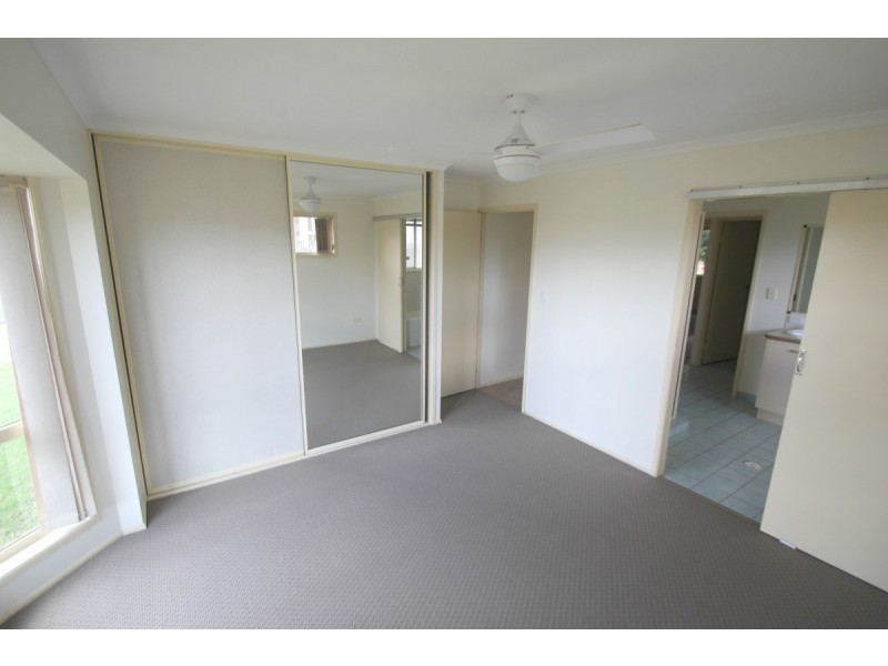 8 Waratah Drive, Avoca QLD 4670