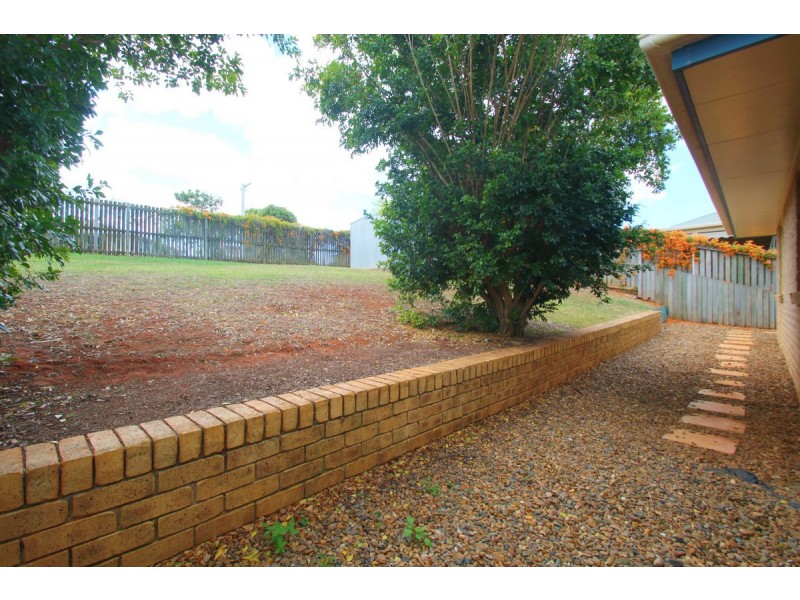 8 Waratah Drive, Avoca QLD 4670