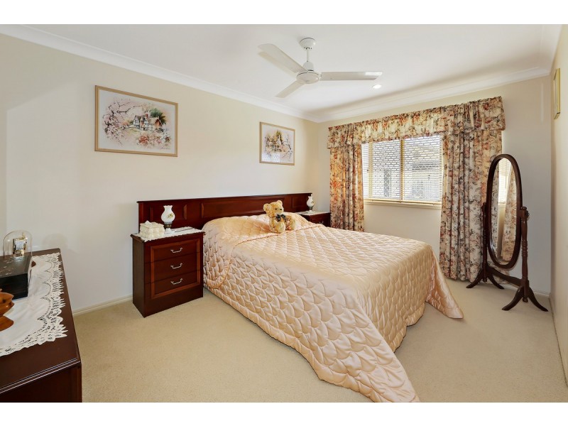 32 Lakeview Drive, Bundaberg North QLD 4670