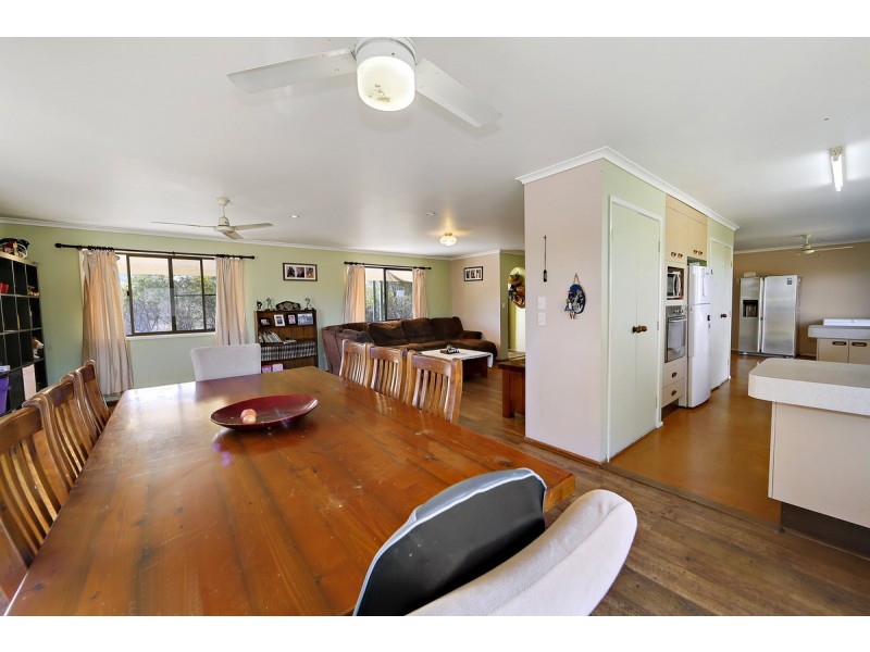 315 Walkers Road, South Bingera QLD 4670