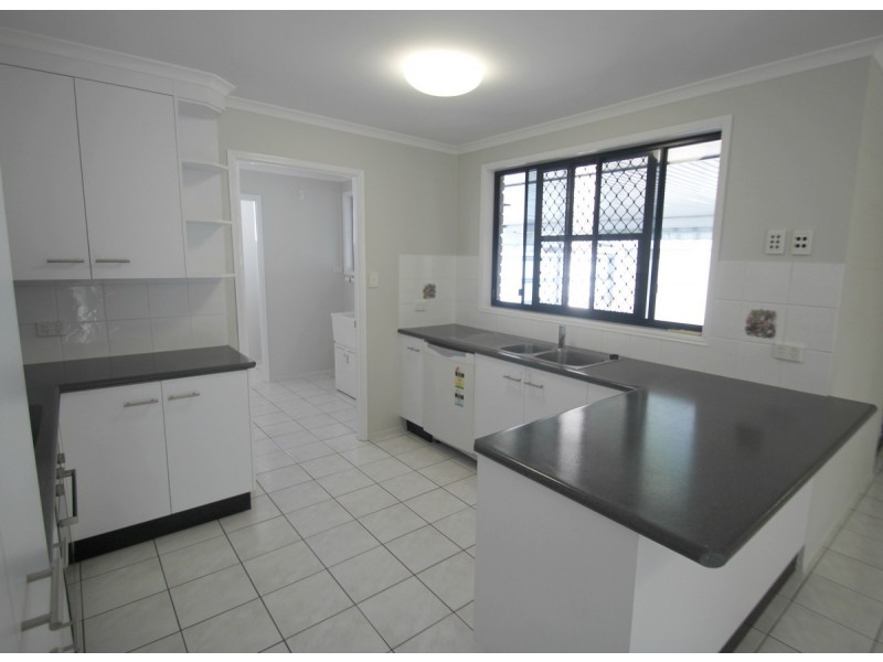 103 Boundary Street, Walkervale QLD 4670