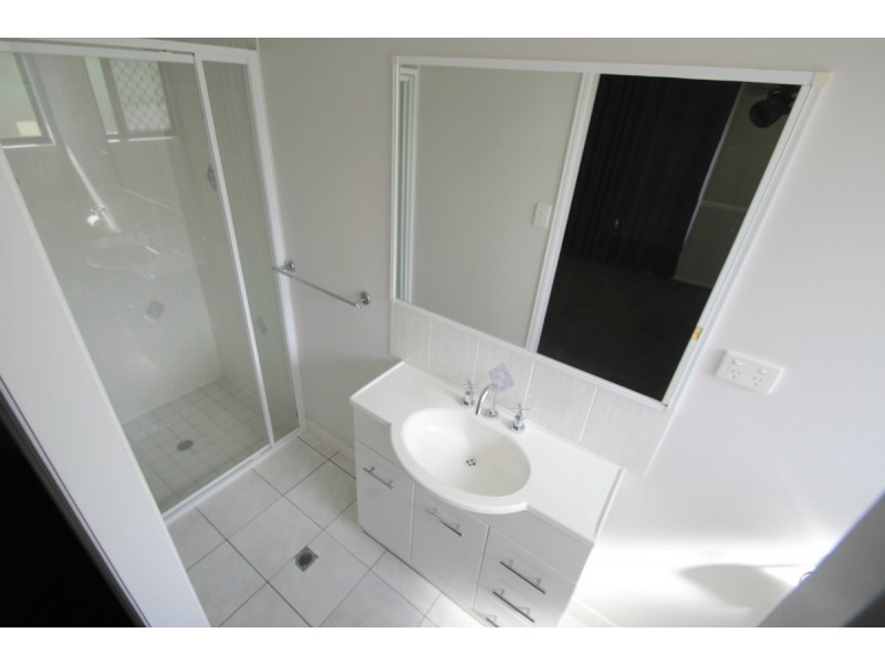103 Boundary Street, Walkervale QLD 4670