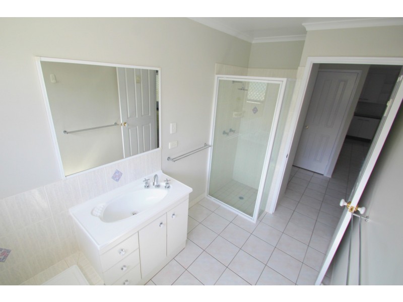 103 Boundary Street, Walkervale QLD 4670