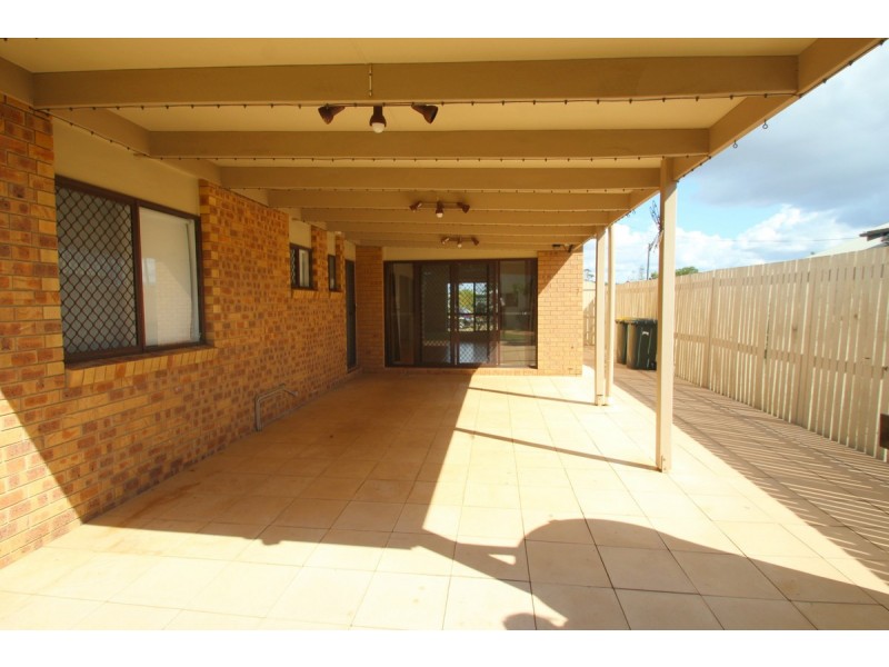 28 Baker Street, Kepnock QLD 4670