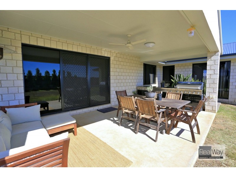 6 Yates Court, Kepnock QLD 4670