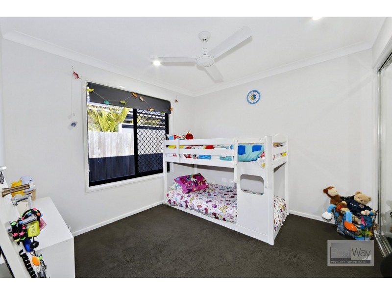 6 Yates Court, Kepnock QLD 4670