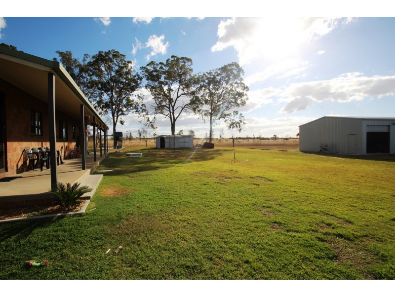 68 Usshers Road, Sharon QLD 4670