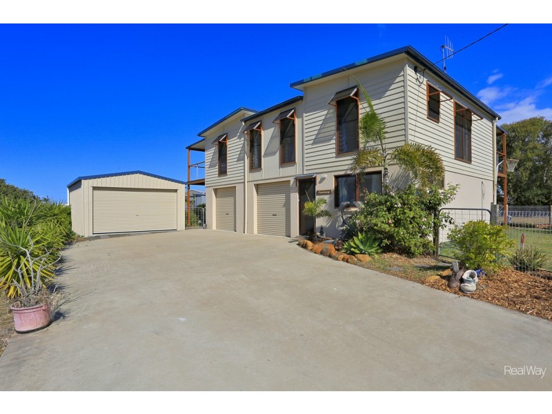 19 Bluewater Drive, Elliott Heads QLD 4670