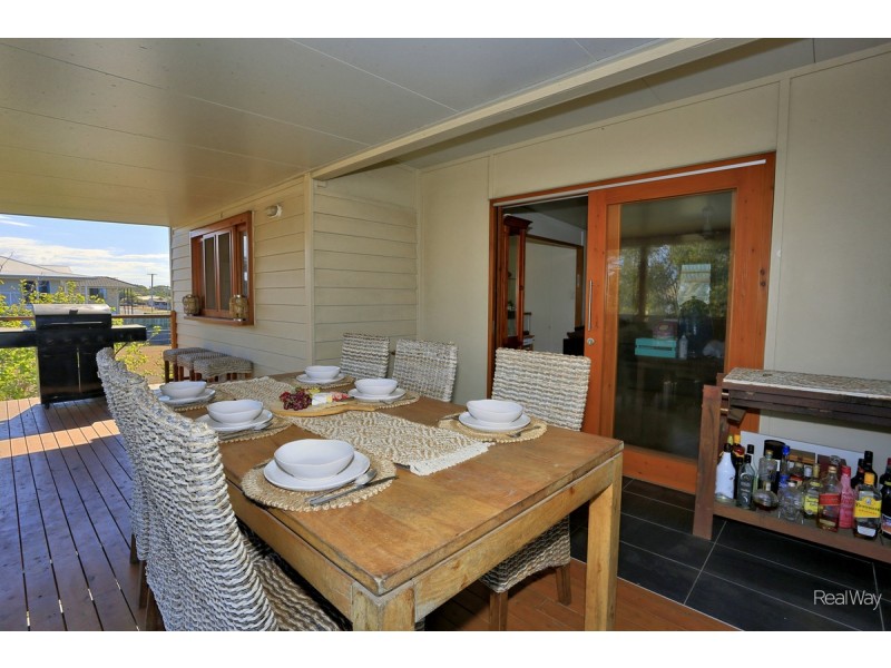 19 Bluewater Drive, Elliott Heads QLD 4670