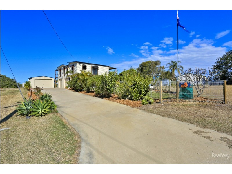 19 Bluewater Drive, Elliott Heads QLD 4670
