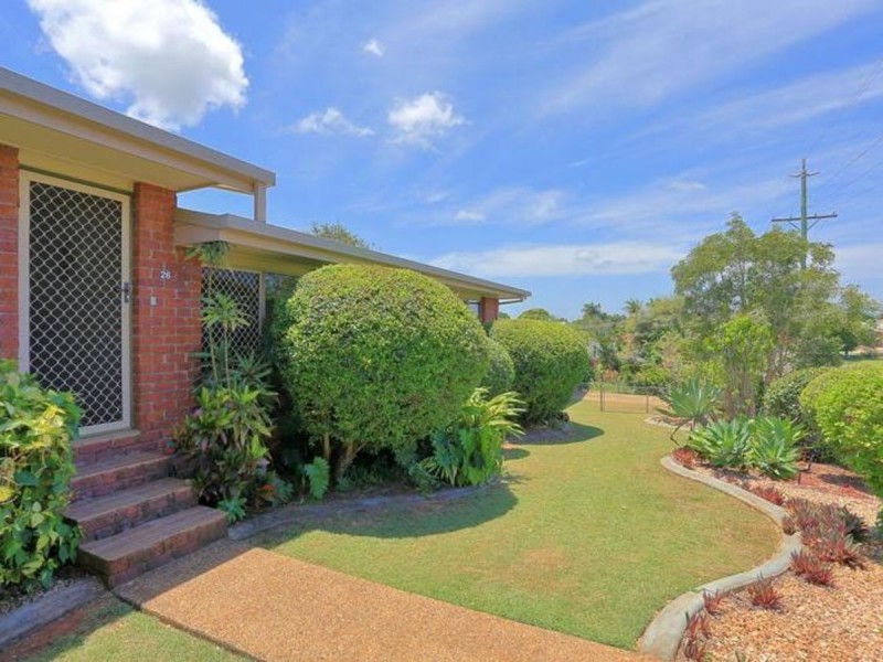 26 East West Avenue, Avoca QLD 4670