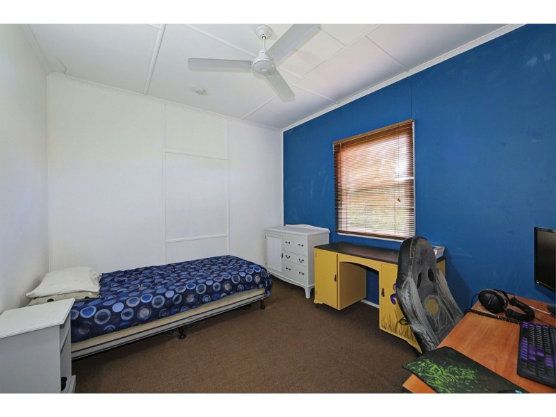 14 Sims Road, Walkervale QLD 4670