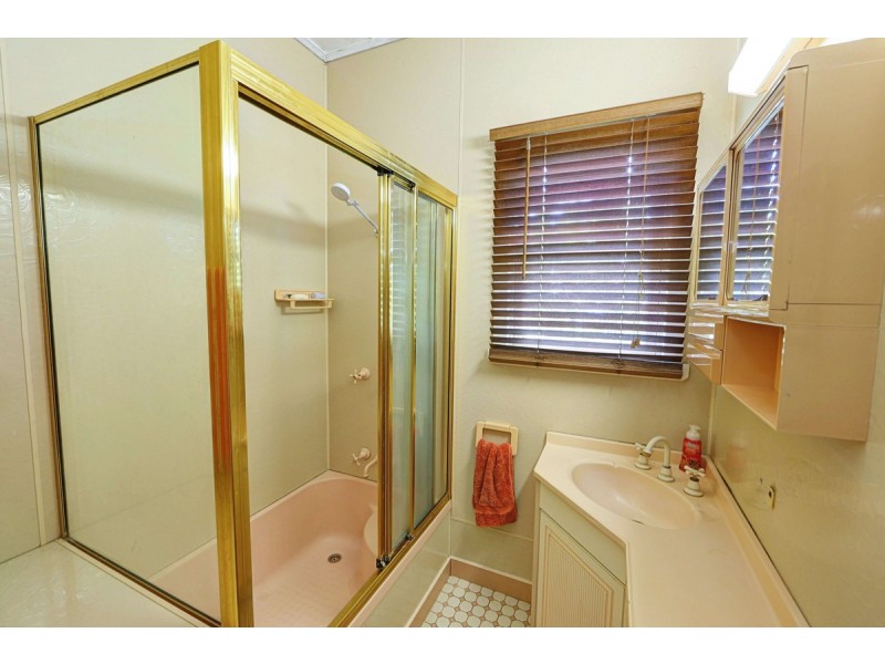 14 Sims Road, Walkervale QLD 4670