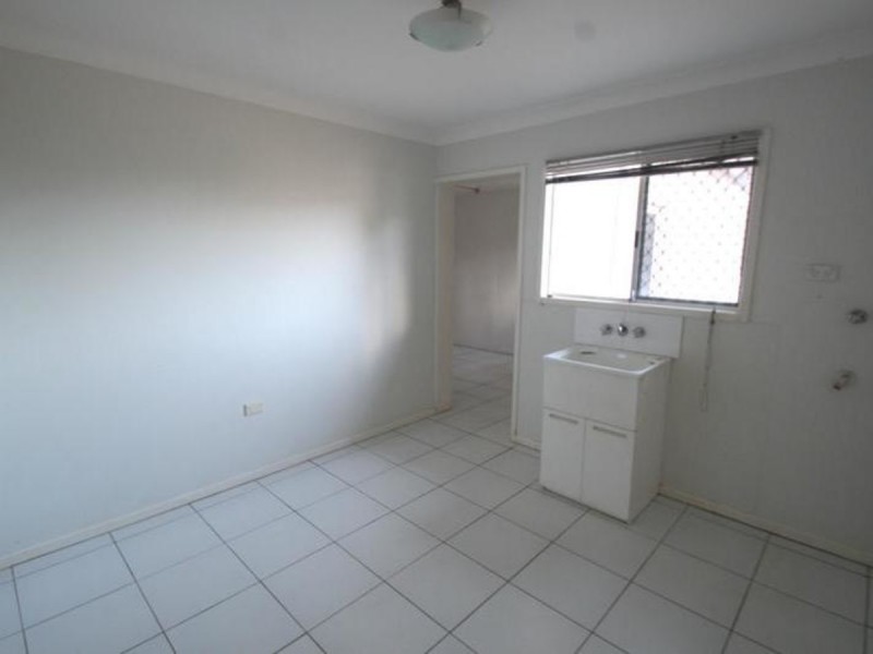 6 Newitt Street, Thabeban QLD 4670