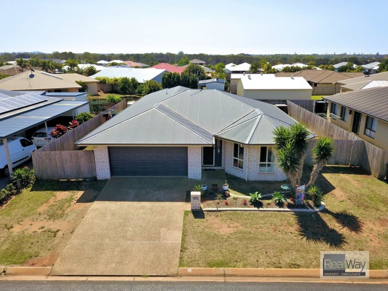 6 Toppers Drive, Coral Cove QLD 4670