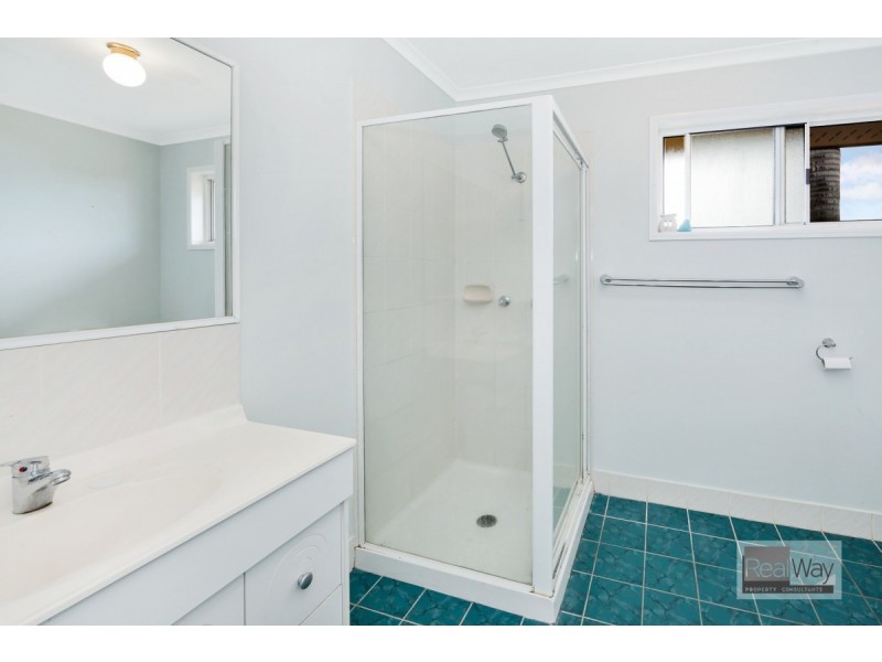 28 Swan Drive, Kalkie QLD 4670