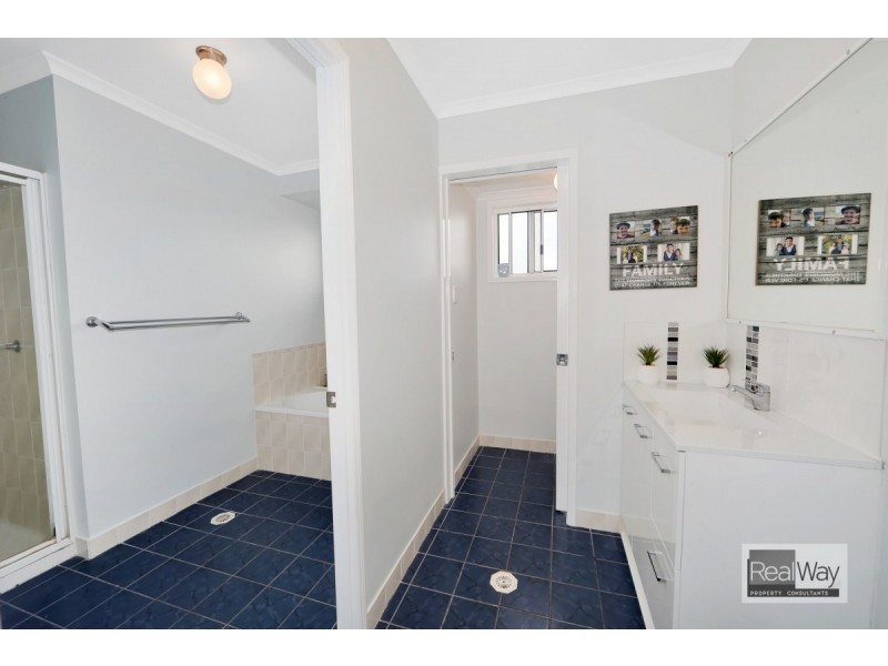 28 Swan Drive, Kalkie QLD 4670