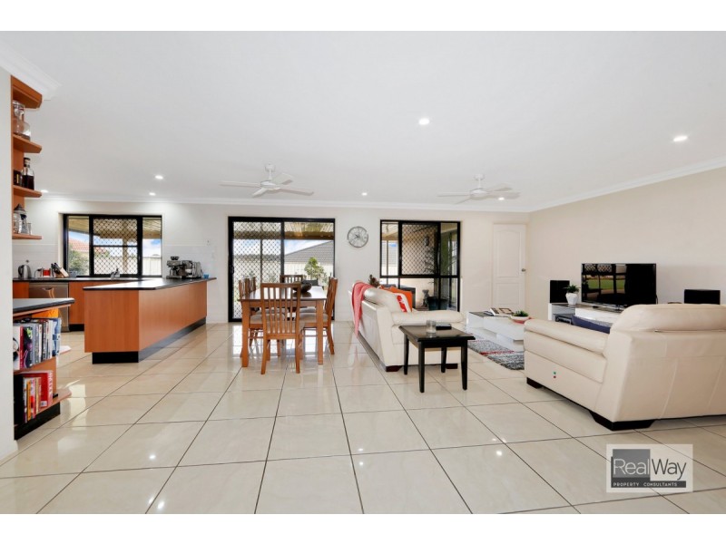 4 Palazzina Court, Avoca QLD 4670