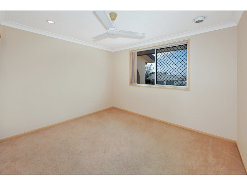 1 Gammie Court, Avenell Heights QLD 4670