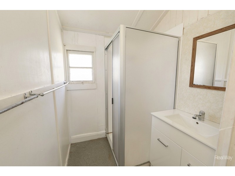 350 Bourbong Street, Millbank QLD 4670