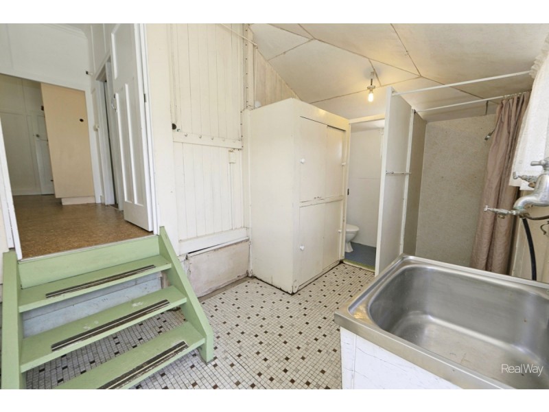 350 Bourbong Street, Millbank QLD 4670