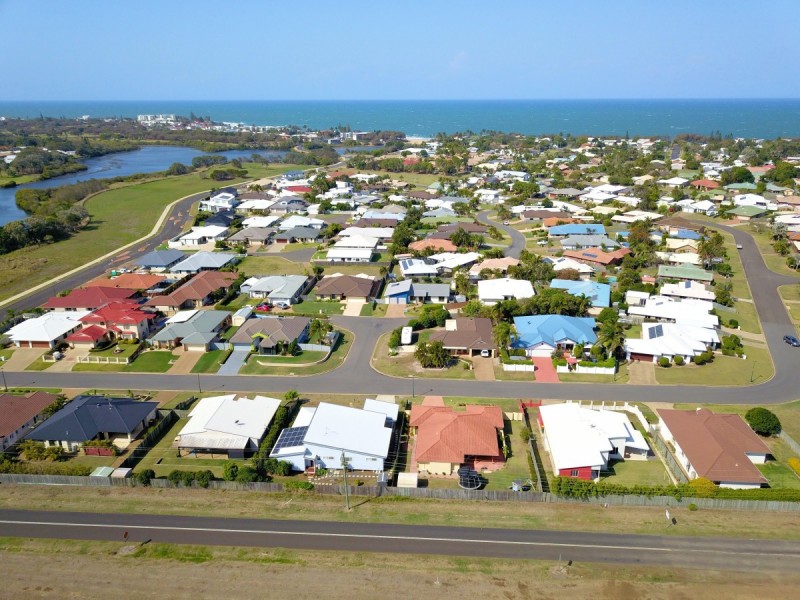 63 Garson Drive, Bargara QLD 4670