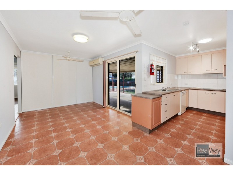 132 Clearview Avenue, Thabeban QLD 4670