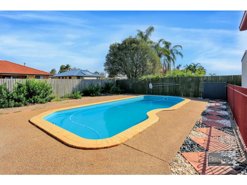 132 Clearview Avenue, Thabeban QLD 4670