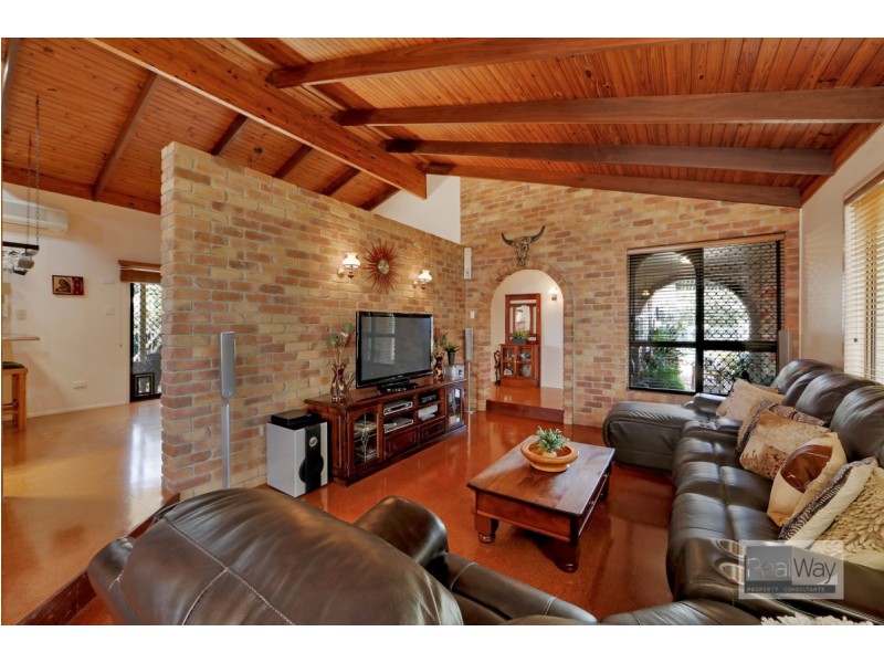 4 Glover Street, Kepnock QLD 4670