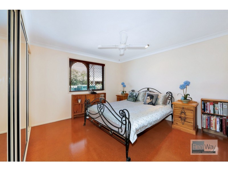 4 Glover Street, Kepnock QLD 4670