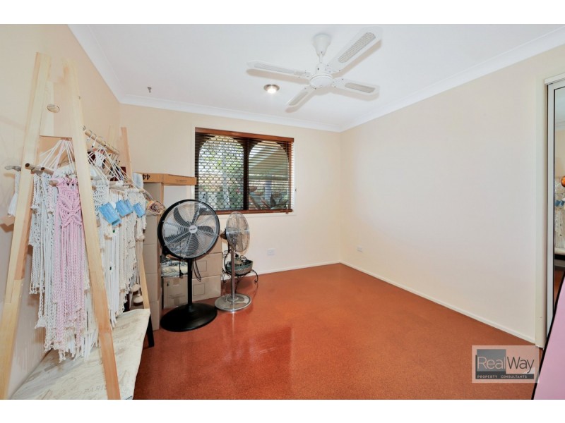 4 Glover Street, Kepnock QLD 4670