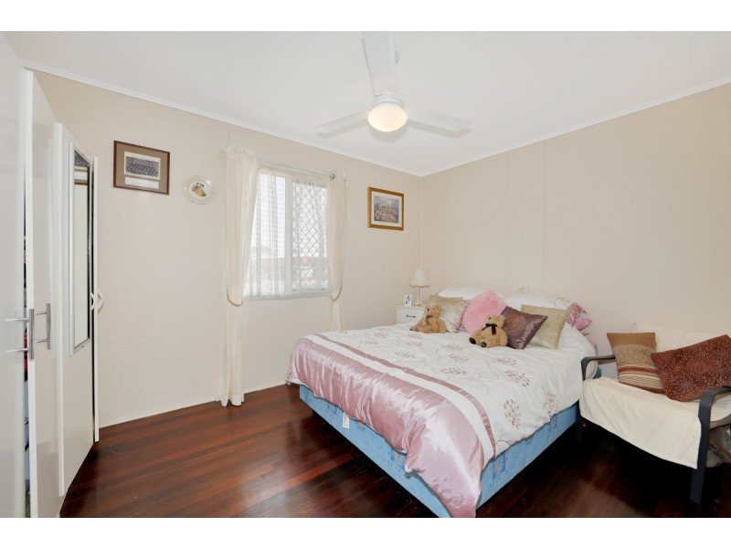 10 Walsh Street, Walkervale QLD 4670