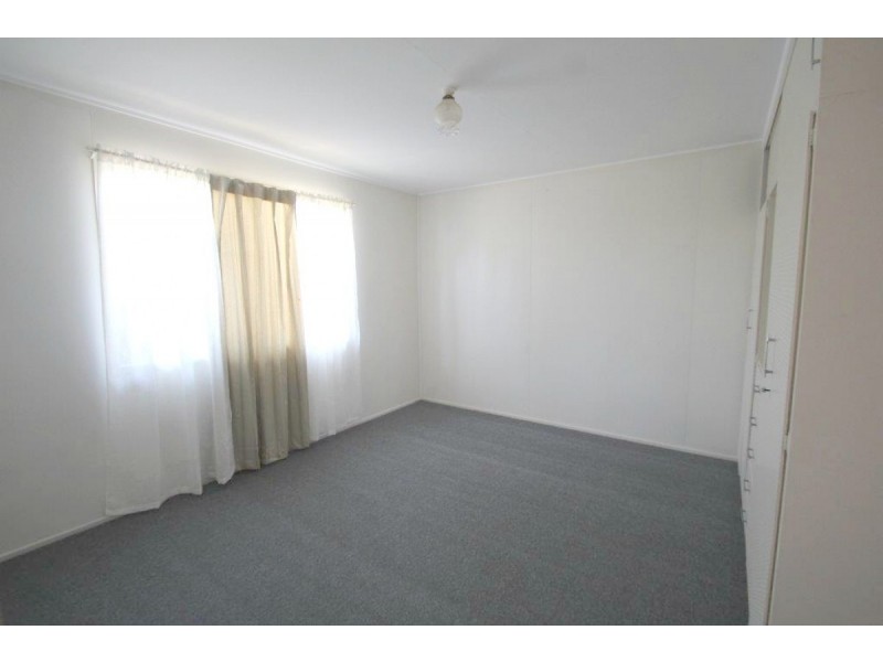 2/34 Esplanade, Elliott Heads QLD 4670